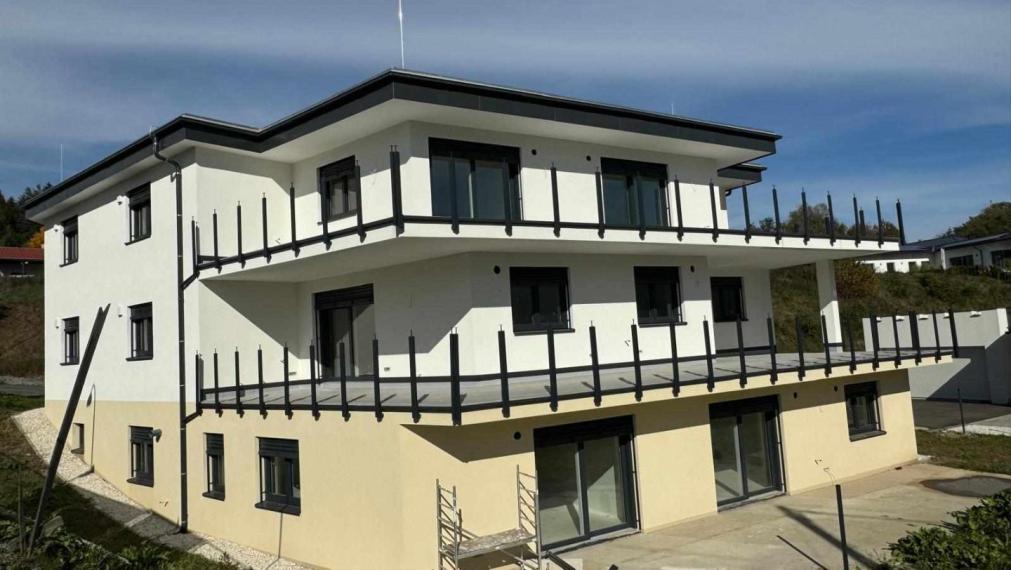 Exkluzívne v ponuke  6 luxusných apartmánov v najkrajšej lokalite Korutánska, v oblasti Villach