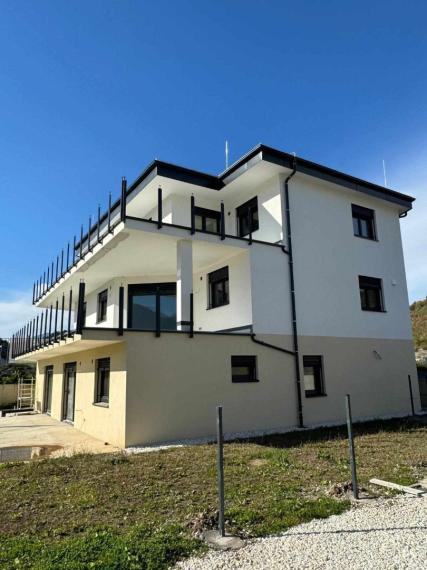 Exkluzívne v ponuke  6 luxusných apartmánov v najkrajšej lokalite Korutánska, v oblasti Villach