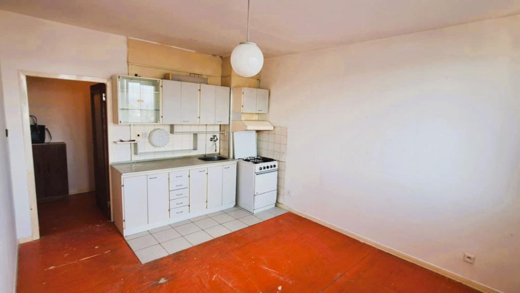 Rezervované...Exkluzívne na predaj 1i byt v centre mesta Bánovce n/B