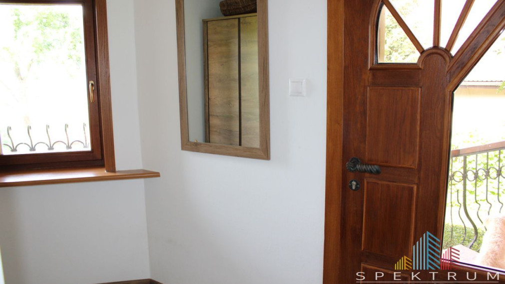 SPEKTRUM REALITY- Na predaj kompletne rekonštruovaný rodinný dom s pozemkom  1043 m2, Veľká Lehôtka, okres Prievidza