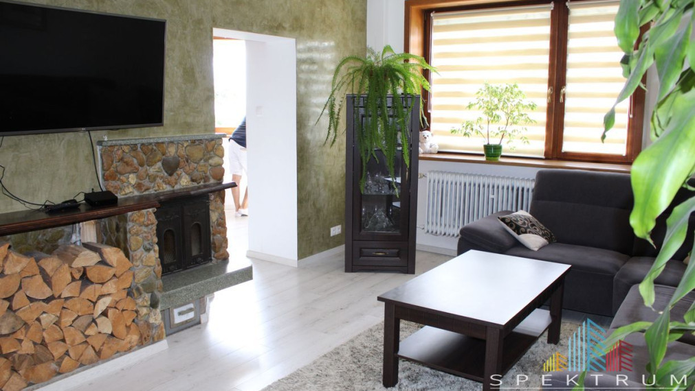 SPEKTRUM REALITY- Na predaj kompletne rekonštruovaný rodinný dom s pozemkom  1043 m2, Veľká Lehôtka, okres Prievidza