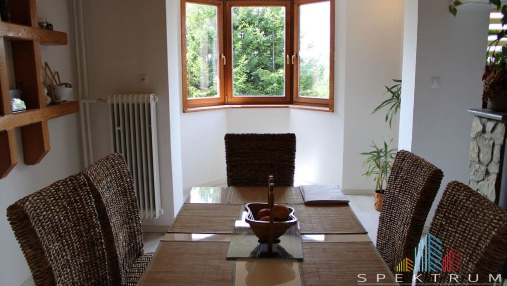 SPEKTRUM REALITY- Na predaj kompletne rekonštruovaný rodinný dom s pozemkom  1043 m2, Veľká Lehôtka, okres Prievidza