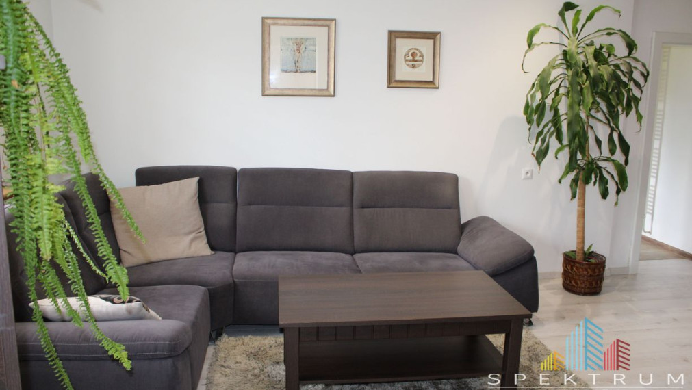 SPEKTRUM REALITY- Na predaj kompletne rekonštruovaný rodinný dom s pozemkom  1043 m2, Veľká Lehôtka, okres Prievidza