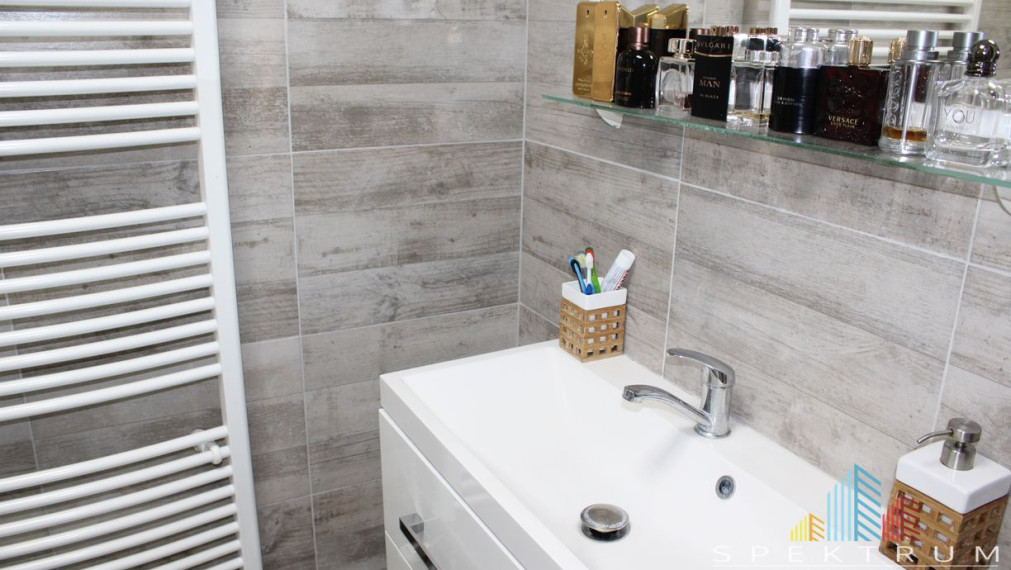 SPEKTRUM REALITY- Na predaj kompletne rekonštruovaný rodinný dom s pozemkom  1043 m2, Veľká Lehôtka, okres Prievidza