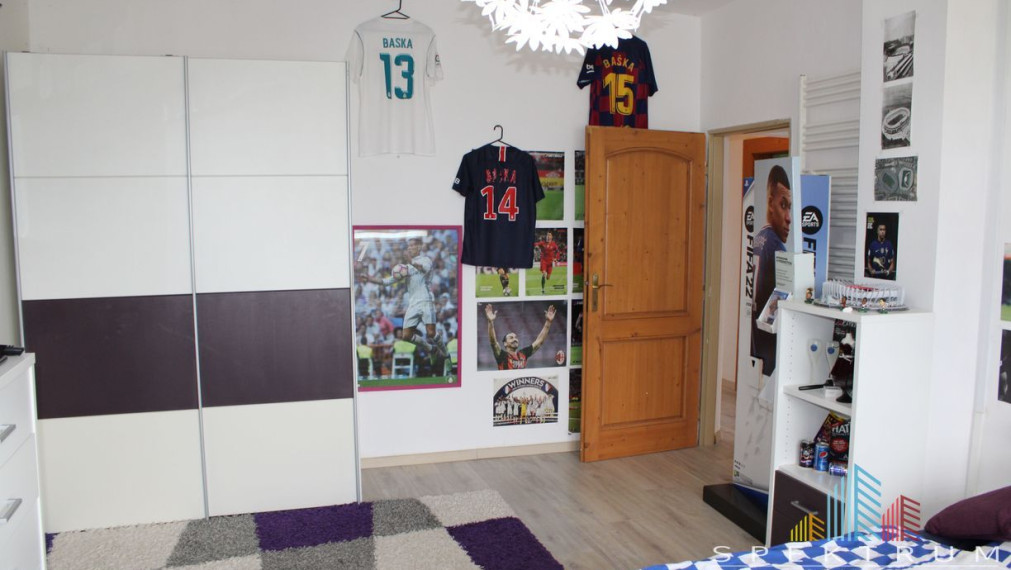 SPEKTRUM REALITY- Na predaj kompletne rekonštruovaný rodinný dom s pozemkom  1043 m2, Veľká Lehôtka, okres Prievidza