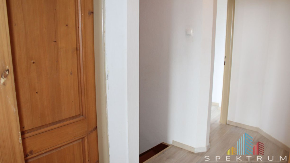 SPEKTRUM REALITY- Na predaj kompletne rekonštruovaný rodinný dom s pozemkom  1043 m2, Veľká Lehôtka, okres Prievidza