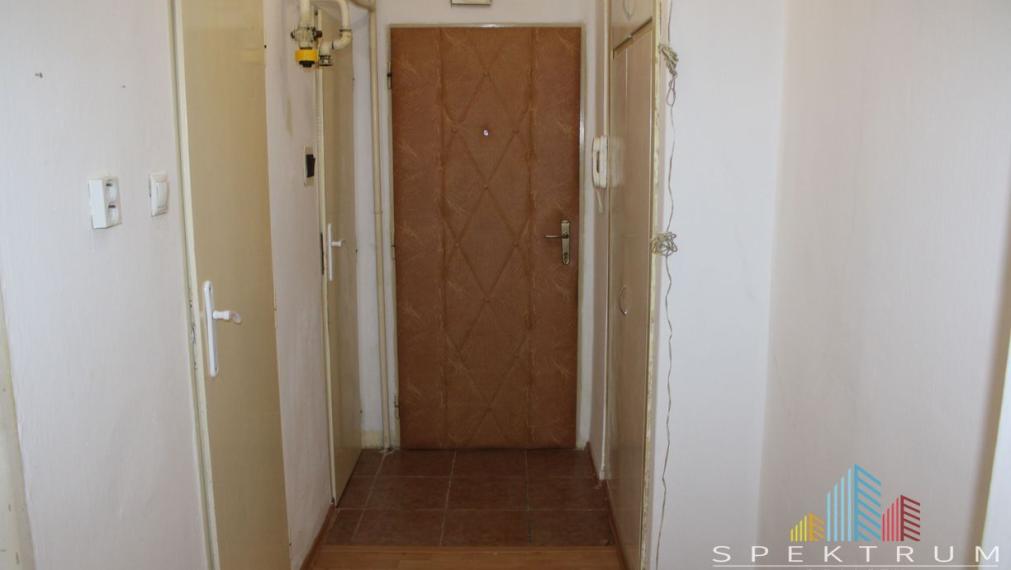 SPEKTRUM REALITY- Na Predaj 2-izbový byt, 57 m2, okres Prievidza, Staré Sídlisko