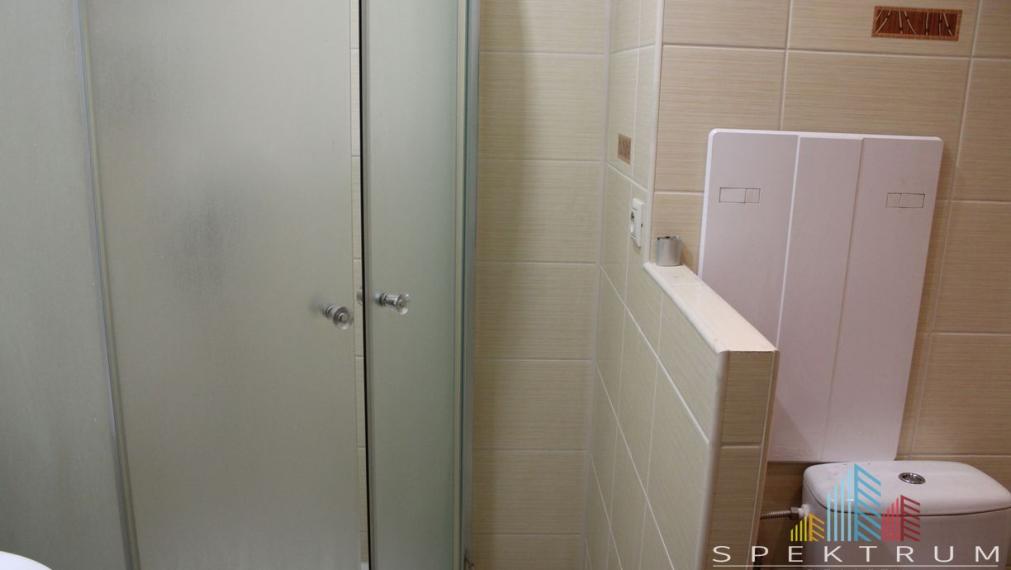 EXKLUZÍVNE-SPEKTRUM REALITY- Na Predaj garsónka 23 m2 s loggiou, Žiar nad Hronom, Etapa