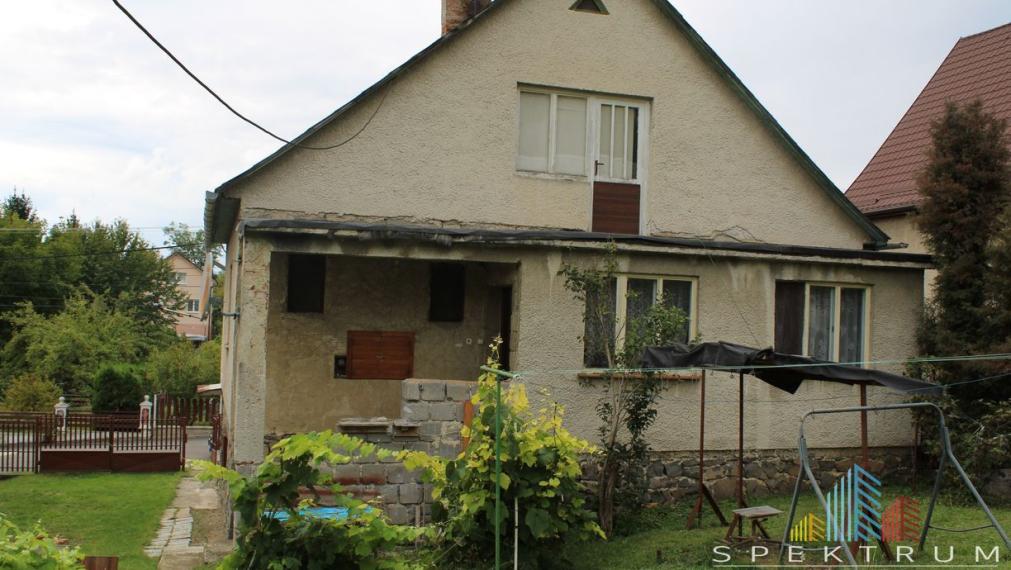 SPEKTRUM REALITY- Na predaj 4-izbový rodinný dom s pozemkom  720m2, Ráztočno, okres Prievidza
