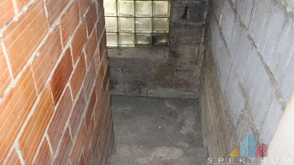 SPEKTRUM REALITY- Na predaj 4-izbový rodinný dom s pozemkom  720m2, Ráztočno, okres Prievidza