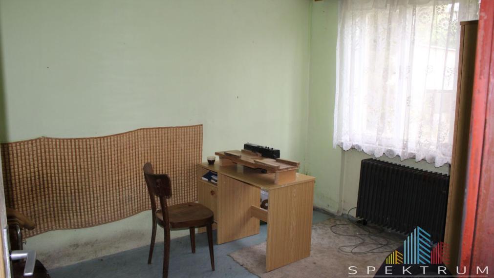 SPEKTRUM REALITY- Na predaj 4-izbový rodinný dom s pozemkom  720m2, Ráztočno, okres Prievidza