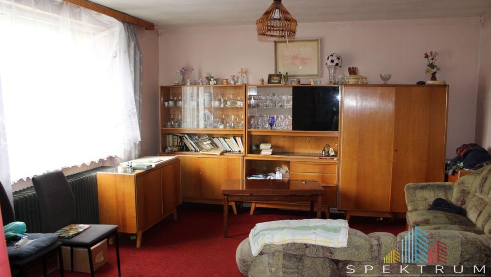 SPEKTRUM REALITY- Na predaj 4-izbový rodinný dom s pozemkom  720m2, Ráztočno, okres Prievidza