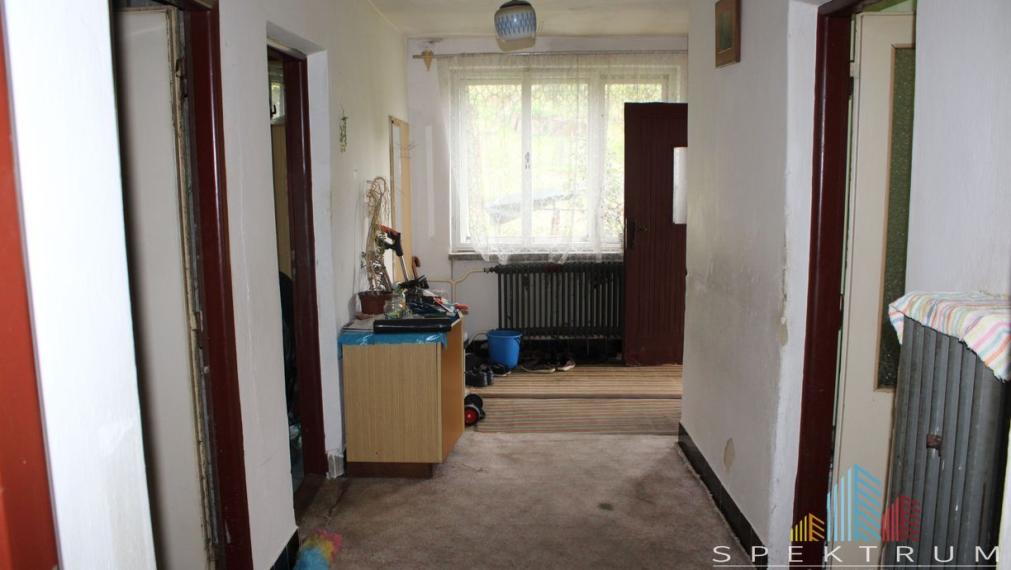 SPEKTRUM REALITY- Na predaj 4-izbový rodinný dom s pozemkom  720m2, Ráztočno, okres Prievidza