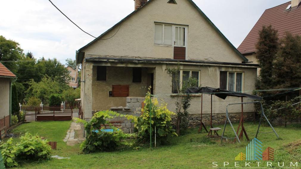 SPEKTRUM REALITY- Na predaj 4-izbový rodinný dom s pozemkom  720m2, Ráztočno, okres Prievidza