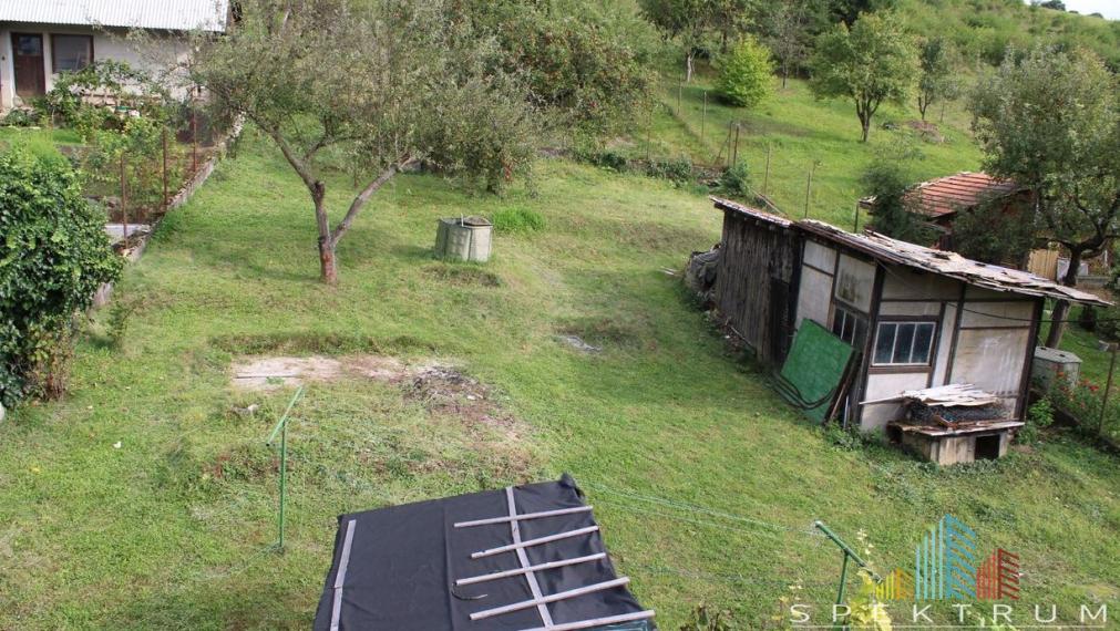 SPEKTRUM REALITY- Na predaj 4-izbový rodinný dom s pozemkom  720m2, Ráztočno, okres Prievidza