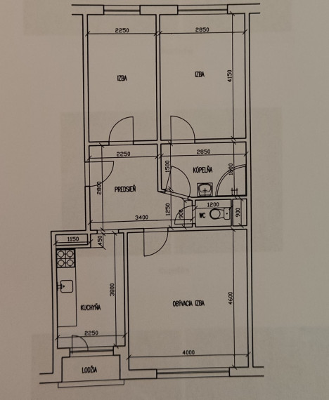 EXKLUZÍVNE-SPEKTRUM REALITY- Na Predaj kompletne rekonštruovaný 3-izbový  byt, 64 m2 s loggiou, Handlová