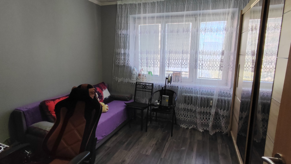 EXKLUZÍVNE-SPEKTRUM REALITY- Na Predaj  3-izbový byt, 65 m2 s balkónom, Handlová