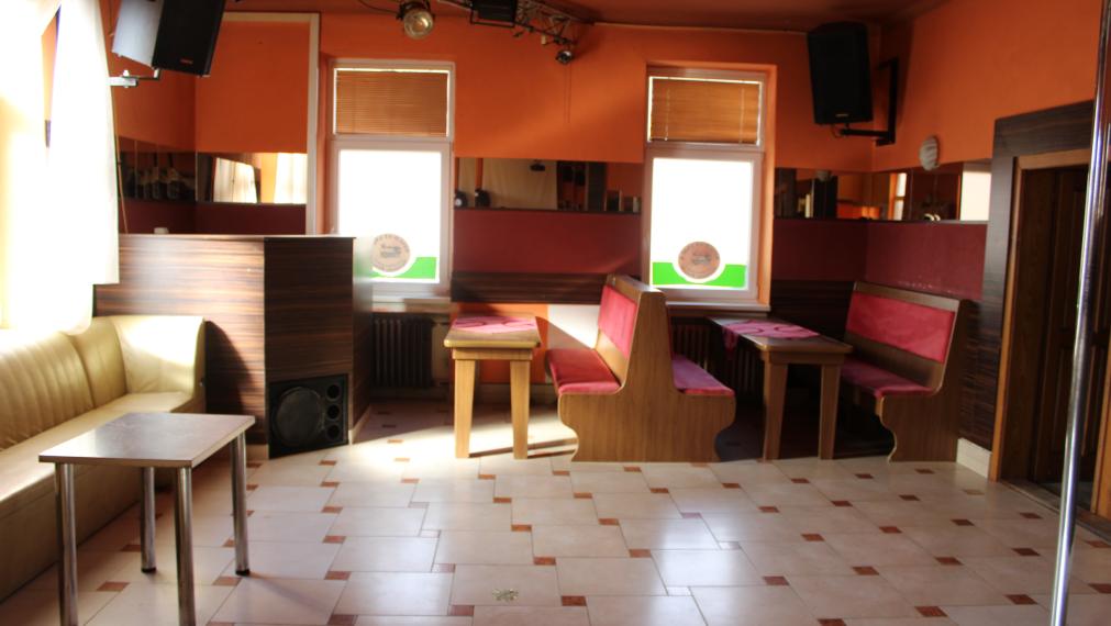 SPEKTRUM REALITY- Na predaj Rodinný dom/ objekt na podnikateľské účely s pozemkom 800 m2, Nitrianske Pravno, okres Prievidza