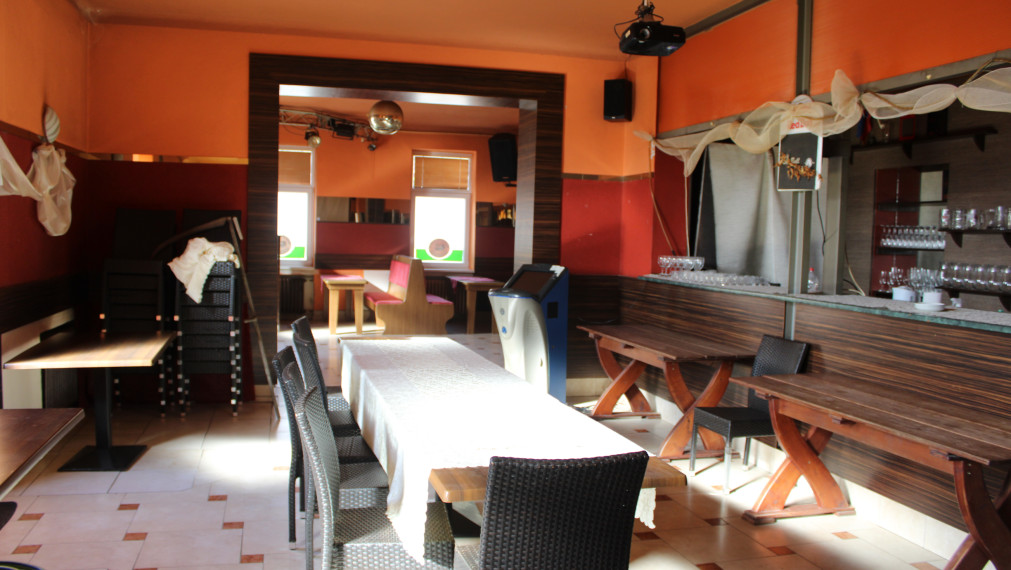 SPEKTRUM REALITY- Na predaj Rodinný dom/ objekt na podnikateľské účely s pozemkom 800 m2, Nitrianske Pravno, okres Prievidza