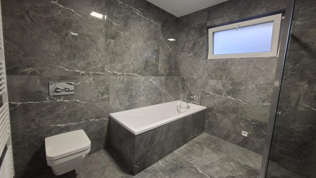 Exkluzívne iba u nás krásna novostavba v obci Uhrovec - dokončená