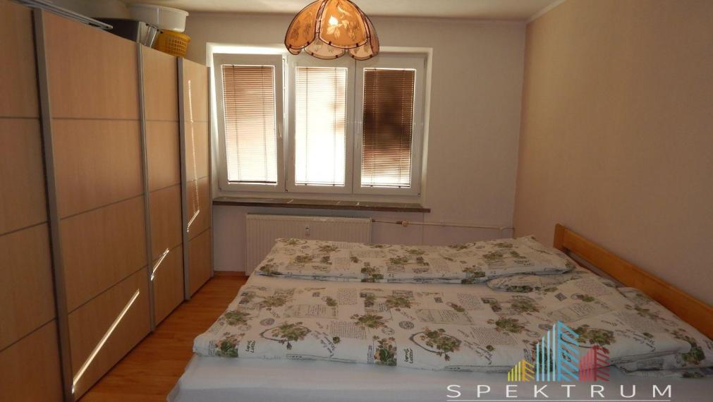 SPEKTRUM REALITY- Na Predaj komplet rekonštruovaný 2-izbový byt, 67 m2, Handlová, ul. Partizánska