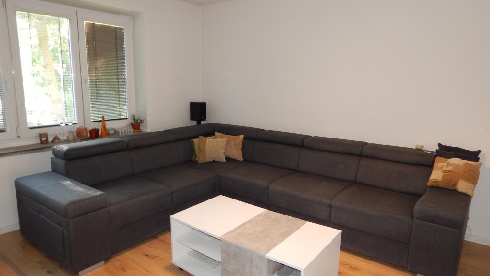 SPEKTRUM REALITY- Na Predaj komplet rekonštruovaný 2-izbový byt, 67 m2, Handlová, ul. Partizánska