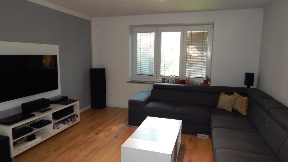 SPEKTRUM REALITY- Na Predaj komplet rekonštruovaný 2-izbový byt, 67 m2, Handlová, ul. Partizánska