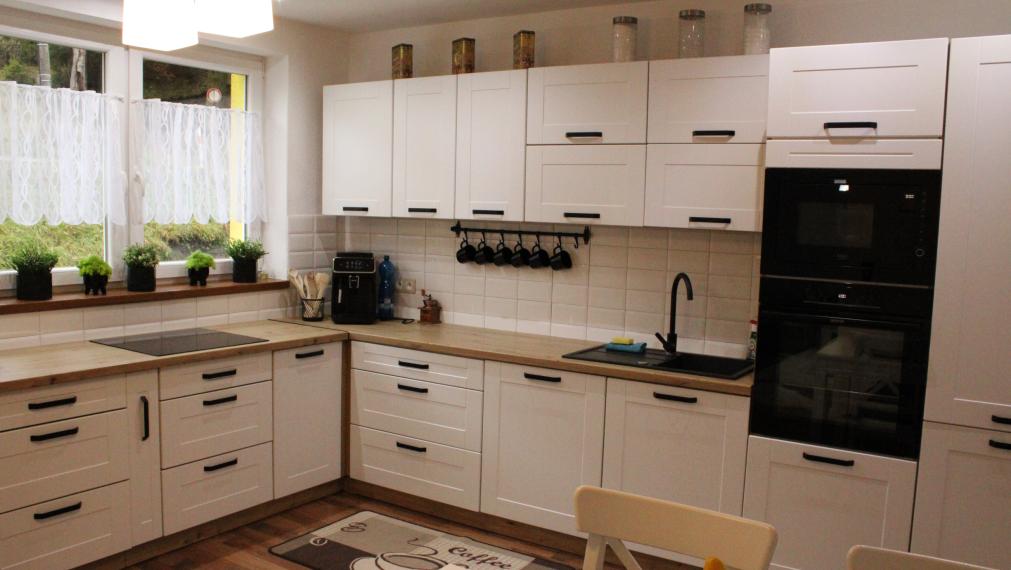 EXKLUZÍVNE-SPEKTRUM REALITY- Na predaj kompletne rekonštruovaný 4-izbový rodinný dom s pozemkom 701 m2, Vysoká nad Kysucou, okres Čadca