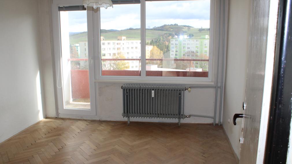 SPEKTRUM REALITY- Na Predaj 3-izbový byt, 76.46 m2 , 4x loggie, okres Detva