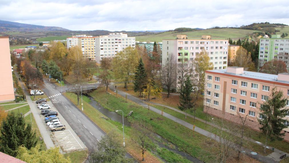 SPEKTRUM REALITY- Na Predaj 3-izbový byt, 76.46 m2 , 4x loggie, okres Detva