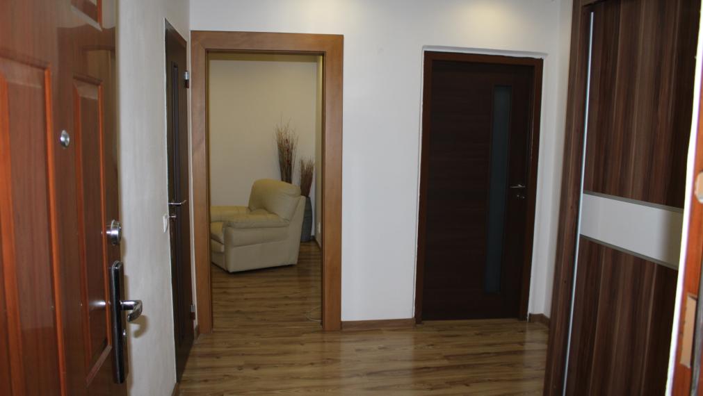 SPEKTRUM REALITY- Na PRENÁJOM veľkometrážny 2-izbový byt, 62.13 m2 s loggiou, ETAPA, okres Žiar Nad Hronom