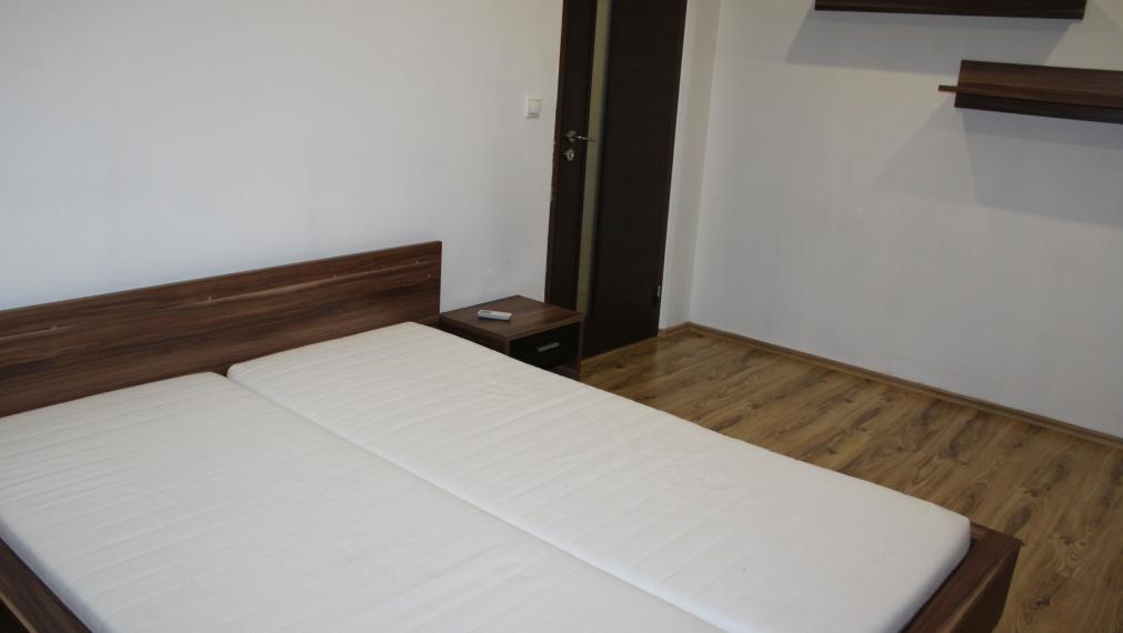 SPEKTRUM REALITY- Na PRENÁJOM veľkometrážny 2-izbový byt, 62.13 m2 s loggiou, ETAPA, okres Žiar Nad Hronom