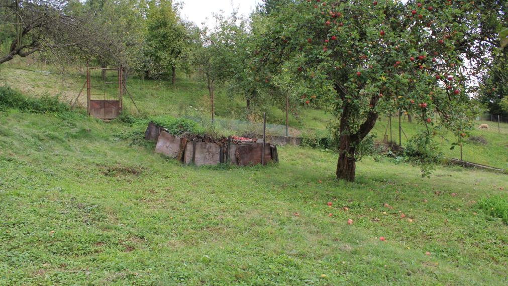 SPEKTRUM REALITY- Na predaj 4-izbový rodinný dom s pozemkom 720m2, Ráztočno, okres Prievidza