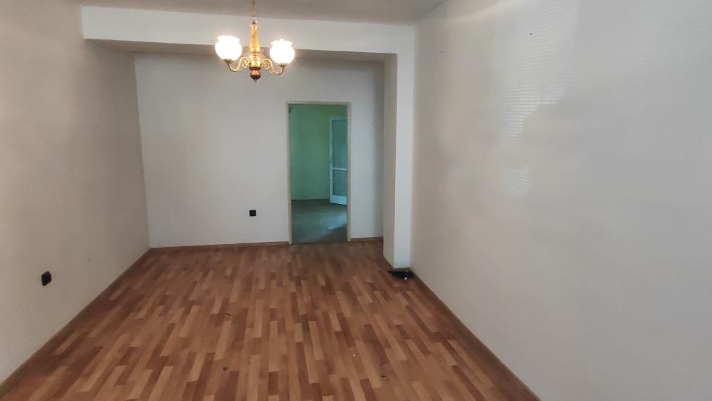 SPEKTRUM REALITY- Na Predaj 2-izbový byt, 57 m2, okres Prievidza, Staré Sídlisko