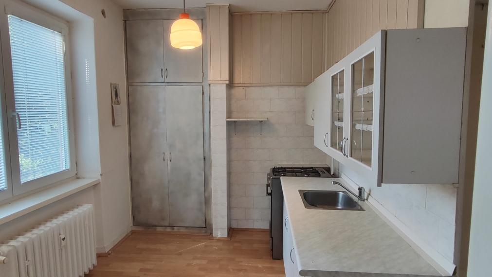 SPEKTRUM REALITY- Na Predaj 2-izbový byt, 57 m2, okres Prievidza, Staré Sídlisko