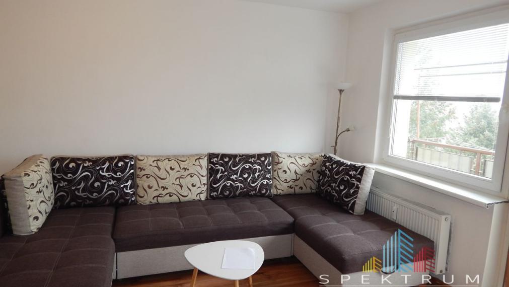 SPEKTRUM REALITY- Na PRENÁJOM 3-izbový byt, 64 m2 s balkónom, Centrum, okres Žiar Nad Hronom
