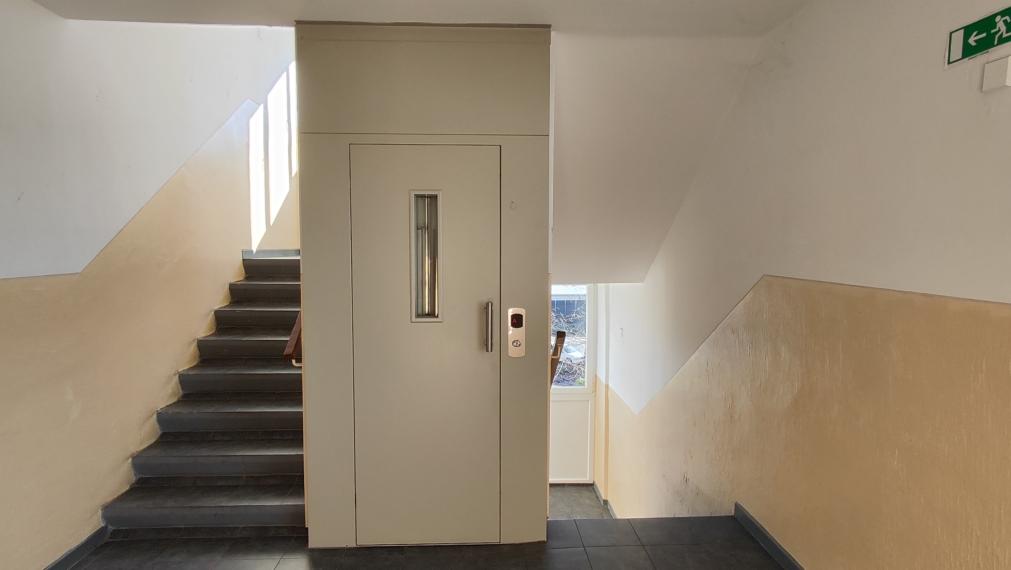 EXKLUZÍVNE-SPEKTRUM REALITY- Na Predaj kompletne rekonštruovaný 1-izbový byt, 34 m2 s balkónom, Nováky