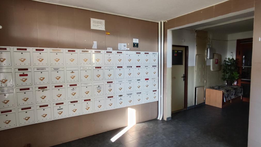 EXKLUZÍVNE-SPEKTRUM REALITY- Na Predaj kompletne rekonštruovaný 1-izbový byt, 34 m2 s balkónom, Nováky