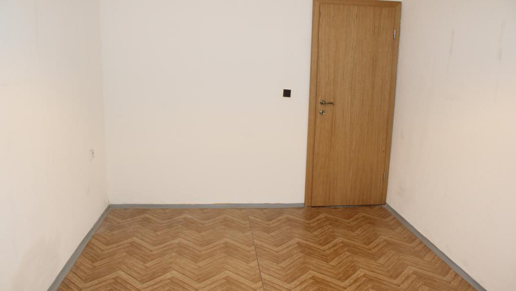 SPEKTRUM REALITY- Na Predaj 3-izbový byt, 72 m2 s loggiou, Prievidza- Necpaly