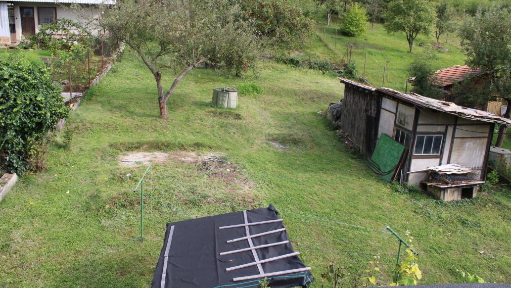 SPEKTRUM REALITY- Na predaj 4-izbový rodinný dom s pozemkom 720m2, Ráztočno, okres Prievidza