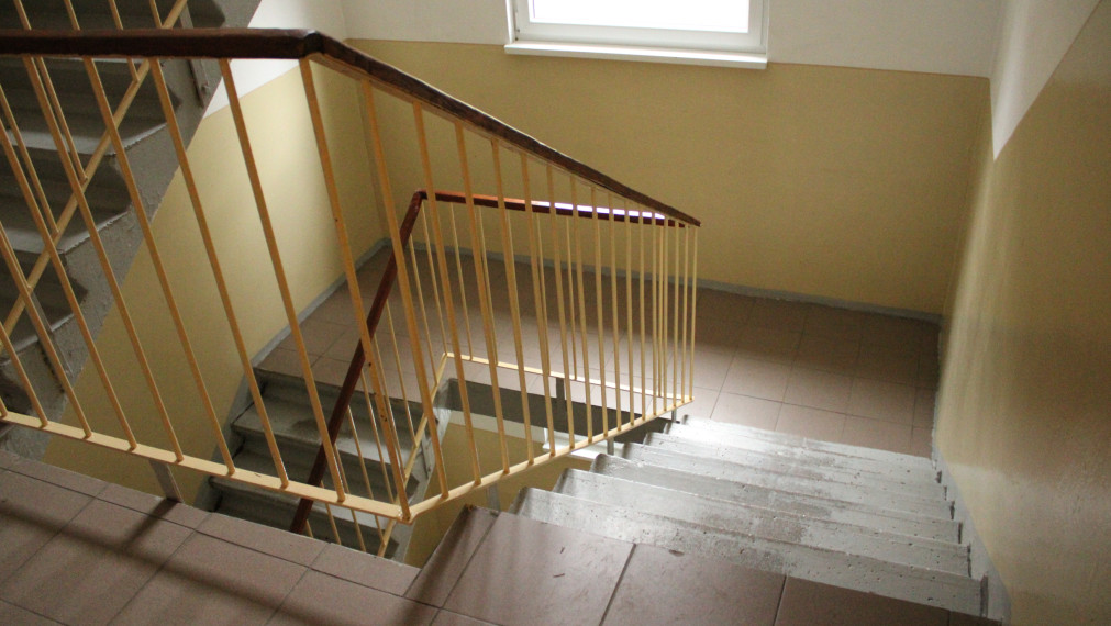 SPEKTRUM REALITY- Na Predaj 2-izbový byt, 56 m2 s balkónom, Handlová, ul. Prievidzská