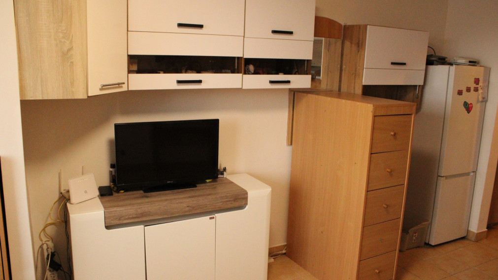 EXKLUZÍVNE-SPEKTRUM REALITY- Na Predaj garsónka 23 m2 s loggiou, Žiar nad Hronom, Etapa