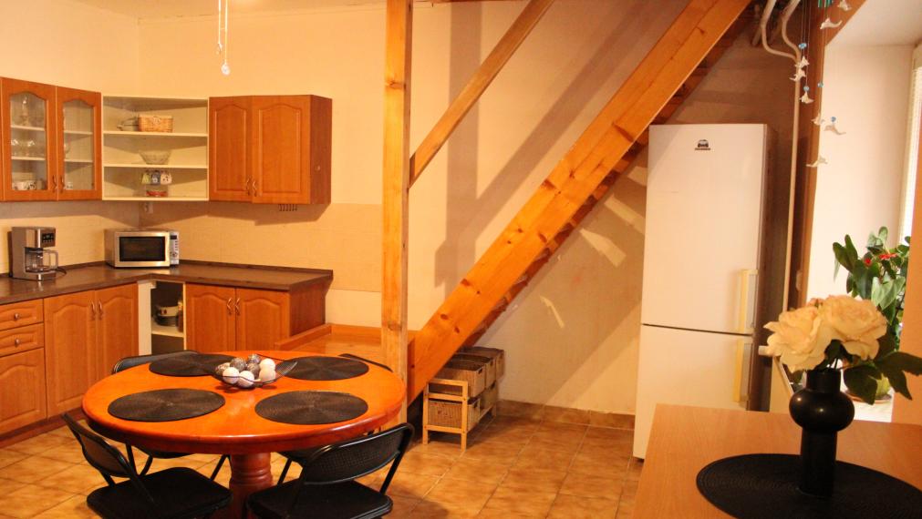 EXKLUZÍVNE-SPEKTRUM REALITY- Predaj  spoluvlastníckeho podielu- na rodinnom dome s pozemkom 666 m2, Lutila, okres Žiar nad Hronom