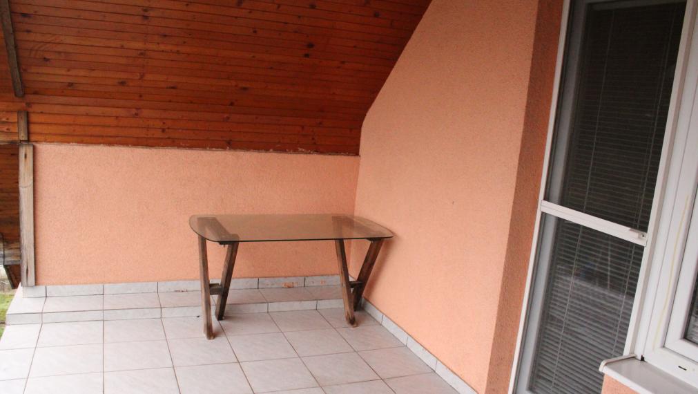 EXKLUZÍVNE-SPEKTRUM REALITY- Predaj  spoluvlastníckeho podielu- na rodinnom dome s pozemkom 666 m2, Lutila, okres Žiar nad Hronom