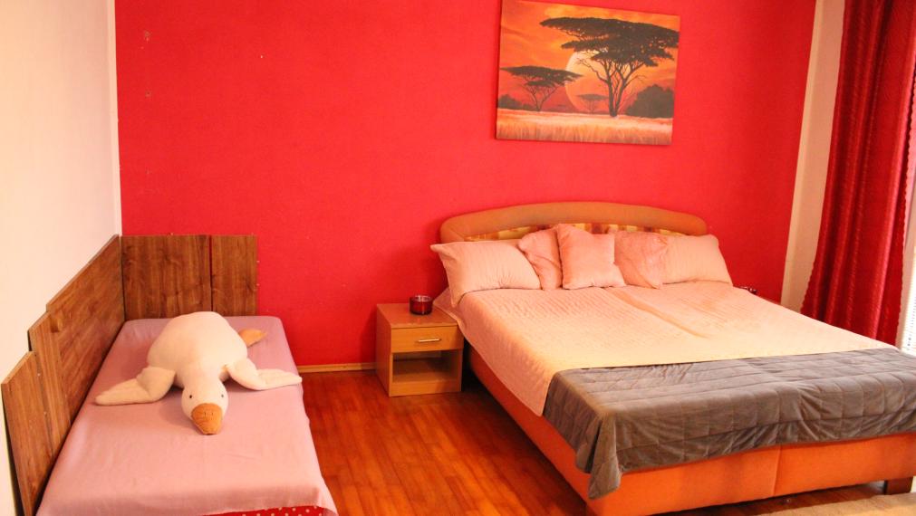 EXKLUZÍVNE-SPEKTRUM REALITY- Predaj  spoluvlastníckeho podielu- na rodinnom dome s pozemkom 666 m2, Lutila, okres Žiar nad Hronom