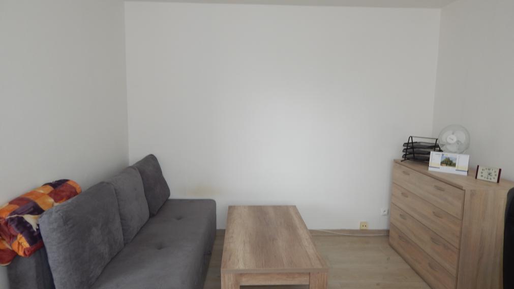 SPEKTRUM REALITY- Na PRENÁJOM komplet rekonštruovaný 1-izbový byt, 36.14 m2, Žiar nad Hronom, ul. Vansovej