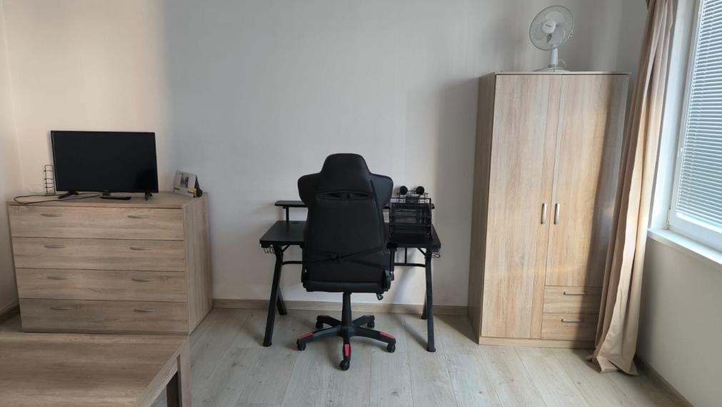 SPEKTRUM REALITY- Na PRENÁJOM komplet rekonštruovaný 1-izbový byt, 36.14 m2, Žiar nad Hronom, ul. Vansovej