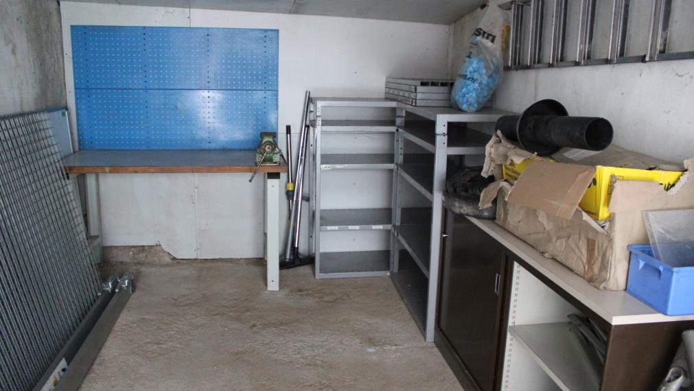 SPEKTRUM REALITY- Na Predaj murovaná Garáž 20 m2, Handlová, okres Prievidza