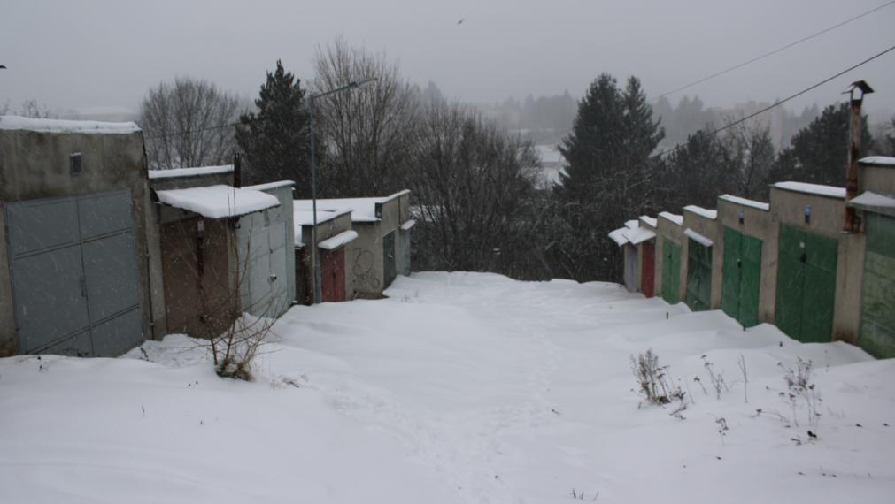 SPEKTRUM REALITY- Na Predaj murovaná Garáž 20 m2, Handlová, okres Prievidza