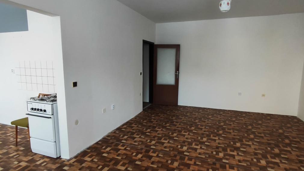 SPEKTRUM REALITY- Na Predaj 1-izbový byt, 39 m2, Kanianka, okres Prievidza